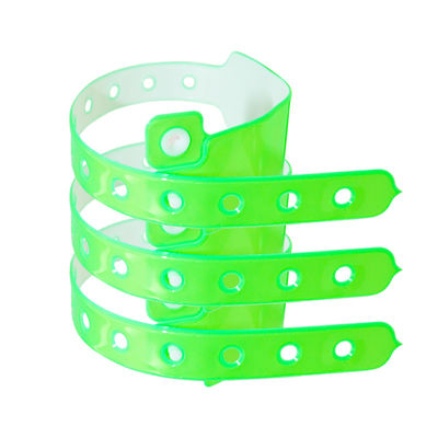 Vinyl Custom Plastic Wristbands For Events Snap Lock White Red Blue
