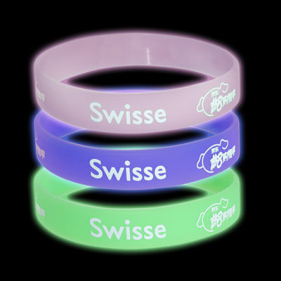 Custom Debossed Silicone Wristbands , Waterproof Printed Silicone Bracelets