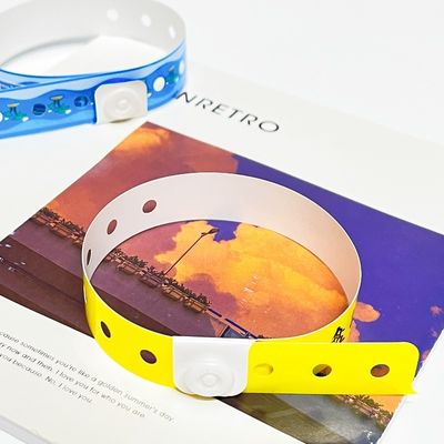 Custom PVC Wristbands Customized Logo Color Vinyl PVC Promotional Event Activity Bracelet Wristband