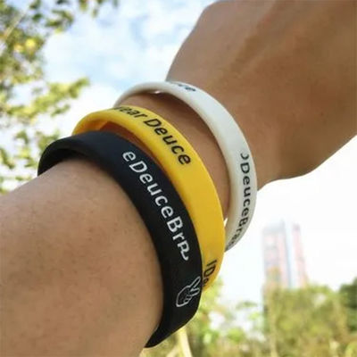 Custom Logo Printed Silicone Wristbands For Promotion And Advertising Multi color Night Glow Luminous Silicone Bands