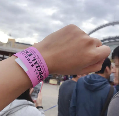 Custom Tyvek Event Wristbands Barcode Number Waterproof Party Identification Admission Paper Bracelet